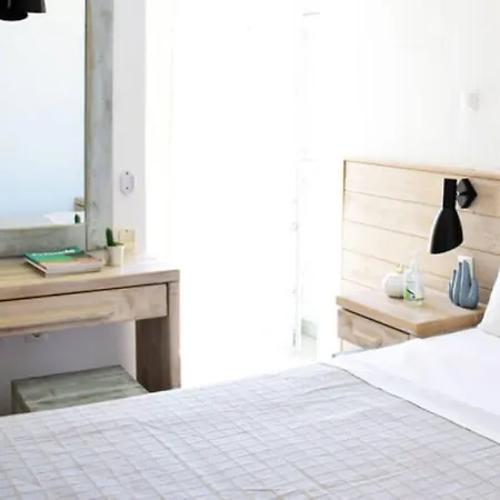 Artemis 2* Agios Stefanos (Mykonos)